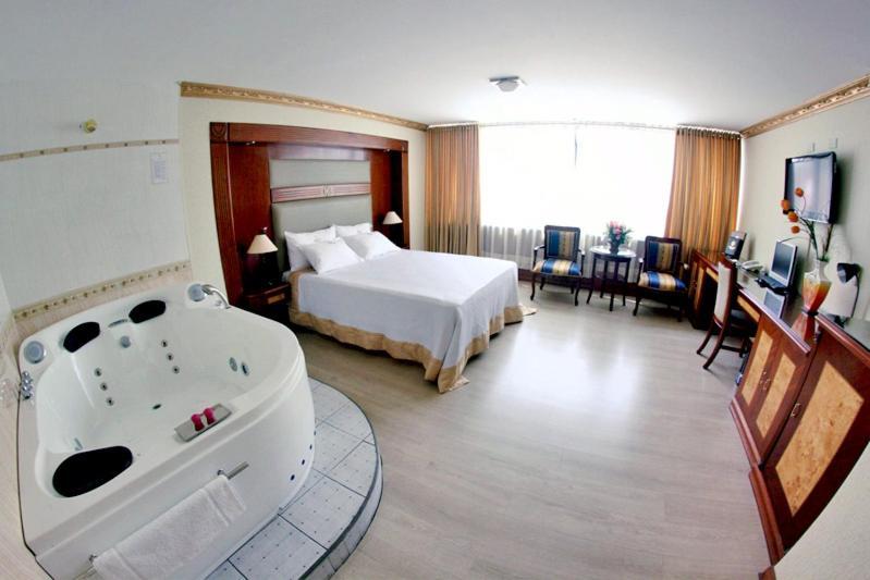 לימה Hotel Oro Inn מראה חיצוני תמונה