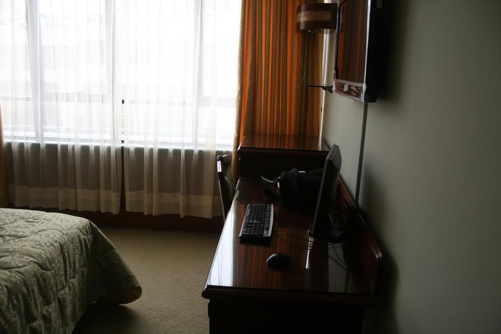 לימה Hotel Oro Inn חדר תמונה