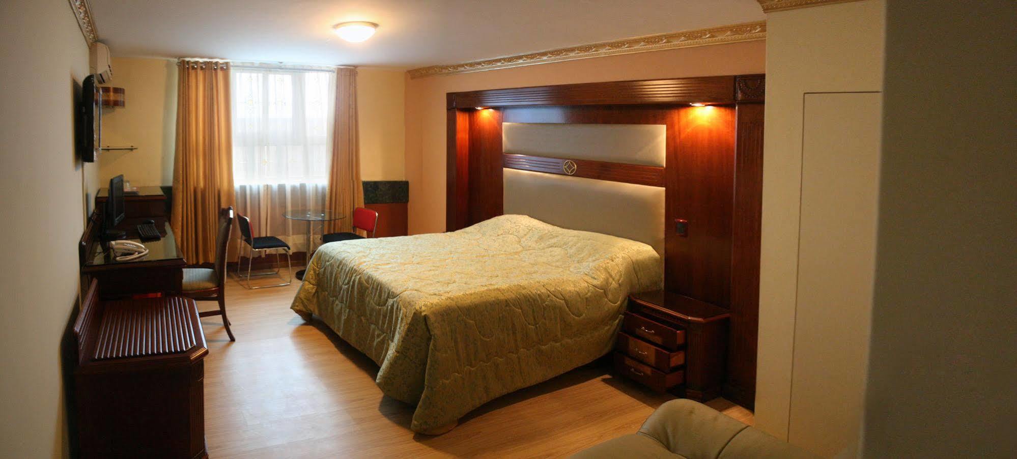 לימה Hotel Oro Inn מראה חיצוני תמונה